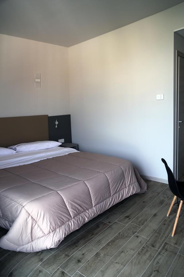 Donati Business Rooms Subbiano エクステリア 写真
